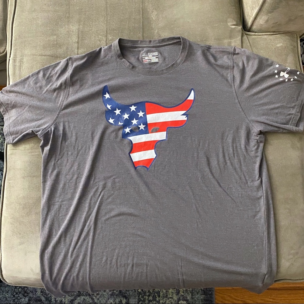 Under Armour Men’s Brahma Bull T-Shirt, 2XL
